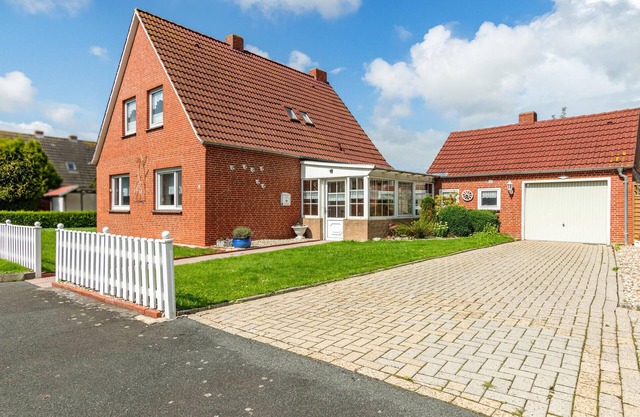 5 bedroom gorgeous home in Krummhörn
