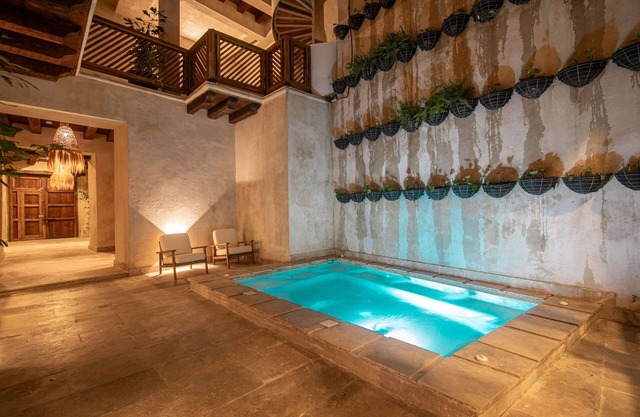 5 Bedroom Luxury Villa in Old City
