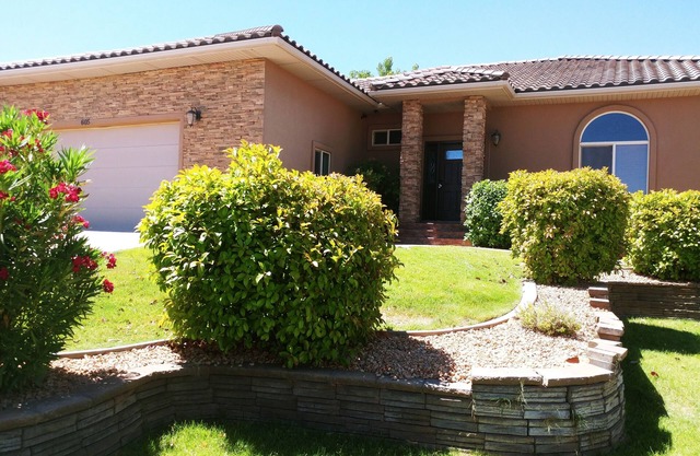 5 BR/4 BA Home for Large Groups near Lake Powell/Antelope Canyon/Horseshoe Bend