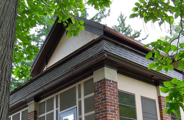 5 BR IN PERFECT LOCATION FOR YOUR VACATION -walk to all