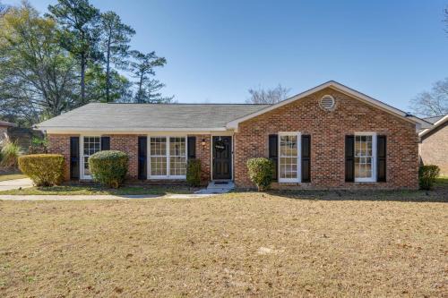 5 Mi to Fort Moore Quiet Columbus Home with Yard