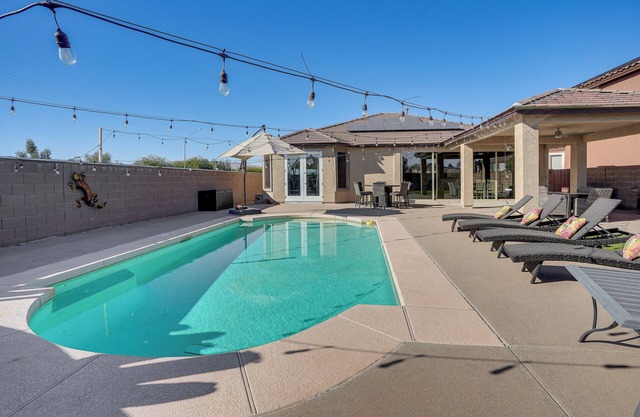 5 Mi to Surprise Stadium: Chic Home w/Pool