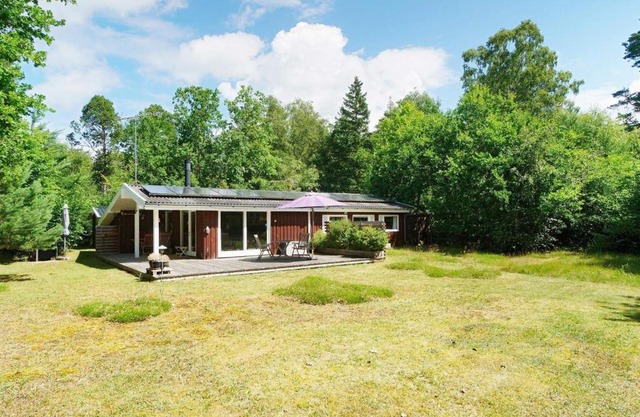 5 person holiday home in Frederiksværk-By Traum