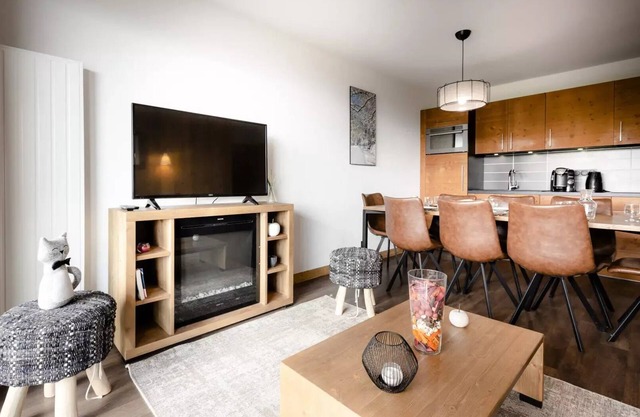 5 Room Apartment for 10 People with Mountain View