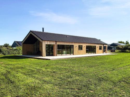5 star holiday home in Humble