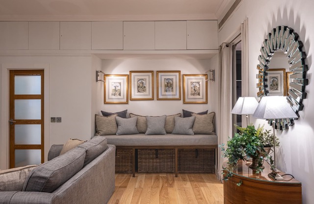 5-STAR LUXURY, Super Location, Air Con, Private Garden, Car Service & More!