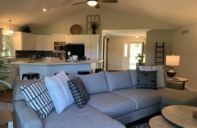 5 STAR! Ranch on Fairway 3 at Apple Valley!