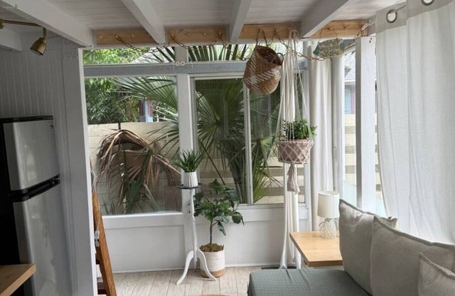 5 star rated guest house heated pool