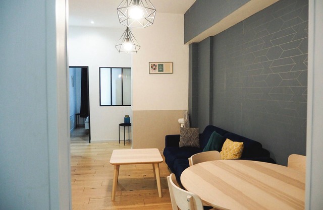 50 m2 Apartment Next To Montmartre