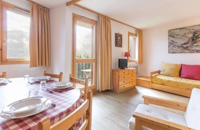 50m from ski slopes, 1st floor, balcony, tv, ski locker, 33m², Montchavin La Plagne