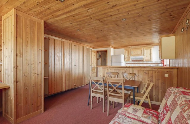 50m from ski slopes, 3rd floor, view firs, tv, ski locker, 32m², Les Arcs