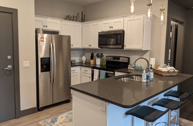 520 Neil, Heart of Downtown Champaign