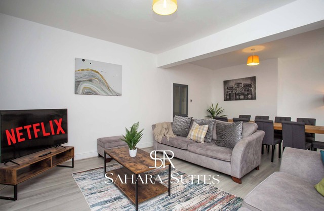 5BR Home for 11 | Up to 20% OFF | Group Friendly