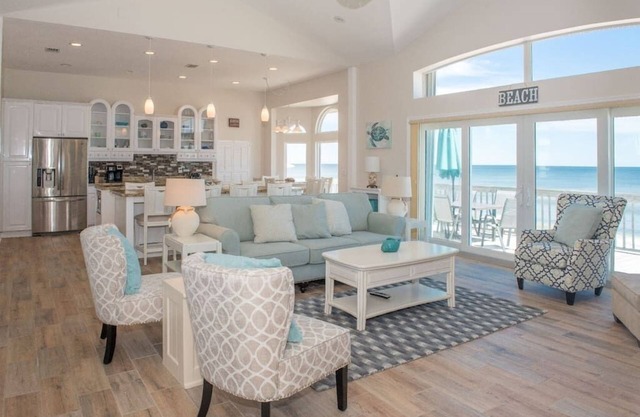 6 Bed 5 Bath Oceanfront Villa Ponte Vedra, Florida