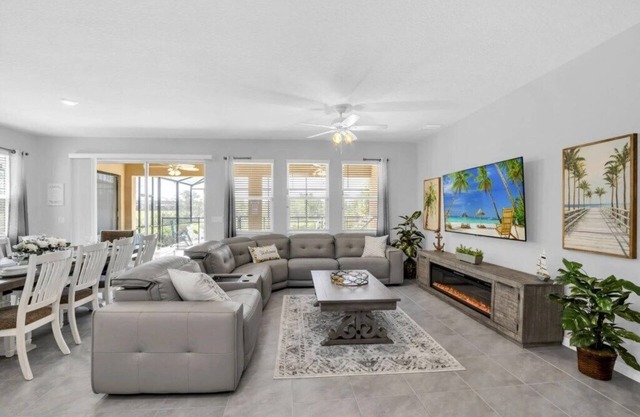 6 Bed Luxury Home in Solterra Resort