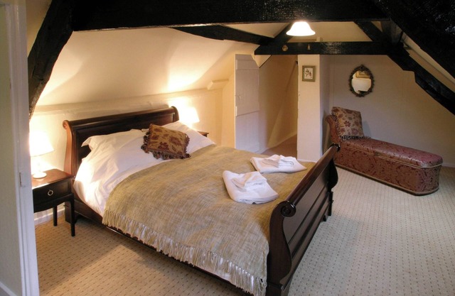 6 bedroom accommodation in Beaumaris, Anglesey