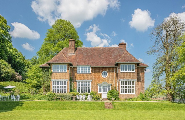 6 bedroom accommodation in Sidbury, near Sidmouth
