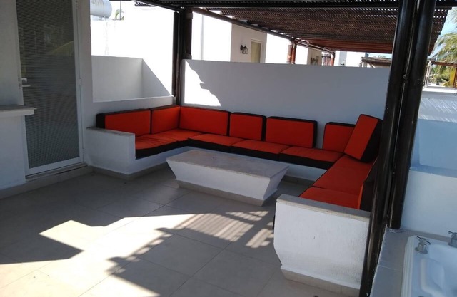 6 casa Icacos muy cerca de la playa con alberca y terraza para carne asada