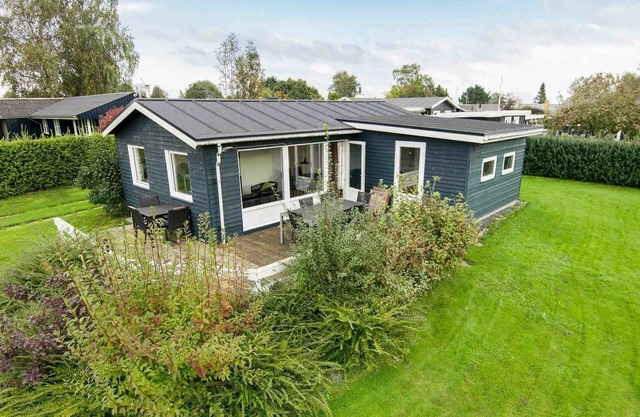 6 person holiday home in Hejls-By Traum
