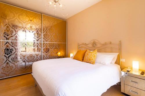 650m from the sea, 8 guests, AC, Wi-Fi