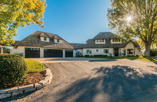 6b/4.5 bath PERMITTED TEMECULA WINE COUNTRY VACATION ESTATE