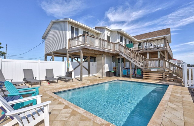 7 Bedroom Beach House with POOL! Gulf Front and Bay Front
