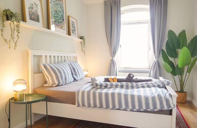 70m2 Period-Apartment w/2BR, Smart-TV, parking