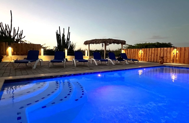 8-Guest Villa with Breathtaking Nature Views