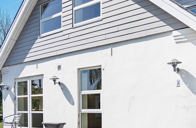 8 person holiday home in Roslev