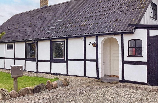 8 person holiday home in Sakskøbing-By Traum