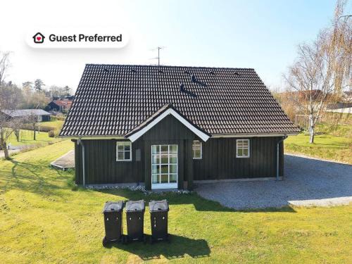 8 person holiday home in Løgstrup-By Traum