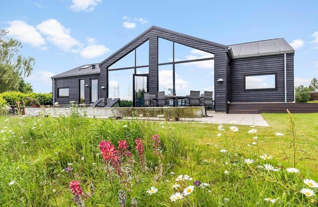 8912 Allingåbro - Fyrrevej 6