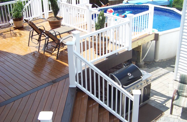 9 Bds, 3ba, Pool, 14 Badges, AC. One of largest available 2025 & 2026 rates