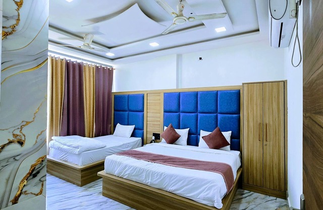 9-room hotel in lovely Mathura with WiFi, fitness room, AC