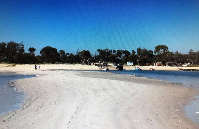 930 Big House OnTheBeach-30 metres Beach/Shops/Pub/Resturants-Leave Car Behind