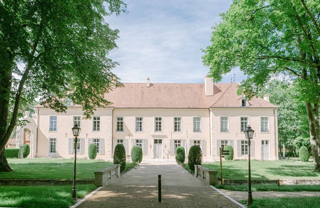 A 10 km de Beaune - Le Château de Maizières