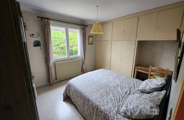 A 3 mn à Pied de L'étang de Berre, Grande Maison 4 ch. Jardin Clôturé de 1000m²