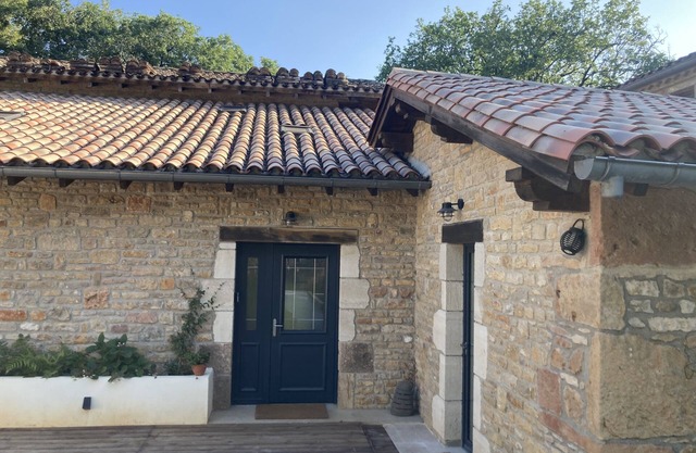 A 5 Minutes du Village Médiéval ! Grande Maison Avec Salle de Réception