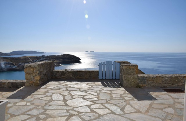 A Beachfront exclusive Villa with breathtaking view to the Aegean Sea