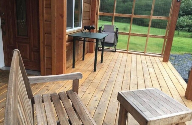 A Cedar Suiten