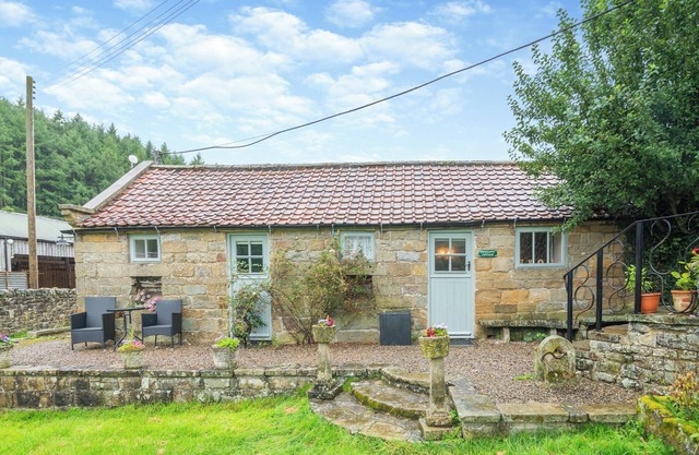 A delightful rural retreat for two within the North York Moors National Park.