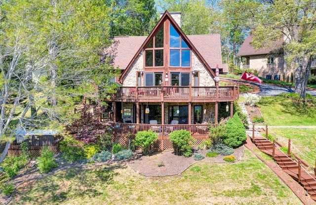 A-Frame of Mind - is the perfect lake mindset! Relax, unwind and take a break!