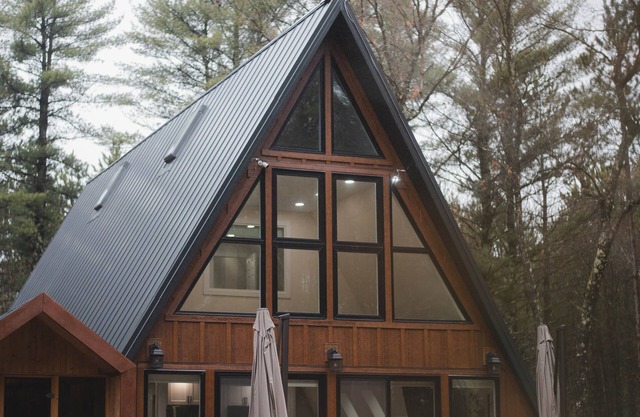 A-Frame Spa | Sauna | Hot Tub | Cold Tub | Firepit | 7 acres