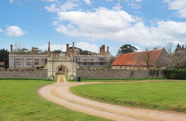 A glorious barn conversion in an unrivalled setting.