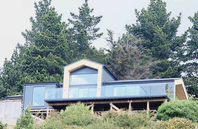 A gorgeous mix of sea, rural and urban views await at Hilltop Haven