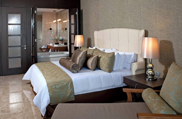 A Grand Luxxe Master Villa