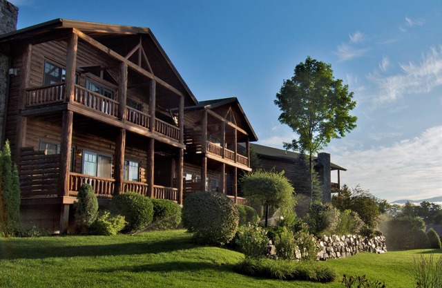 A Memorable Vacation On The Shores of Lake George!