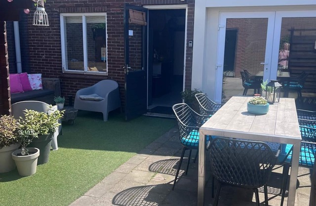 A picturesque spot in the heart of Noordwijk, near the beach and shops.
