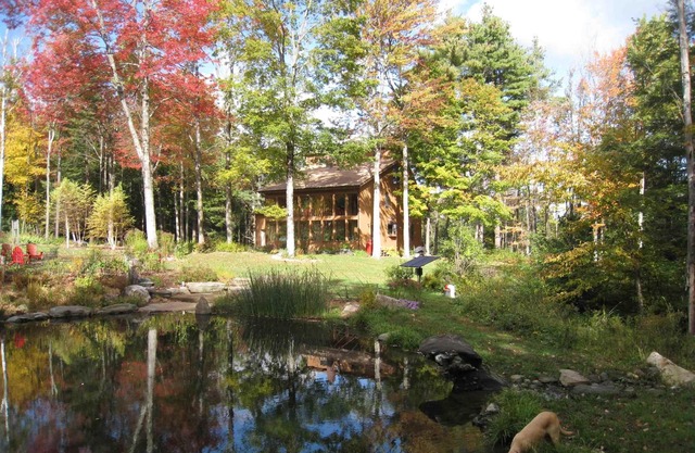 A True Shangri-La-Country Retreat W/Pond, Gardens and Huge Deck and View