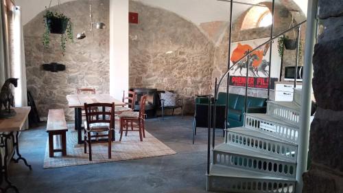 Ab 1 Pers HexenburgbeiDresden Ausgebauter Pferdestall, Kamin, Terrasse und Faßsauna, Nähe Sächsische Schweiz Dresden